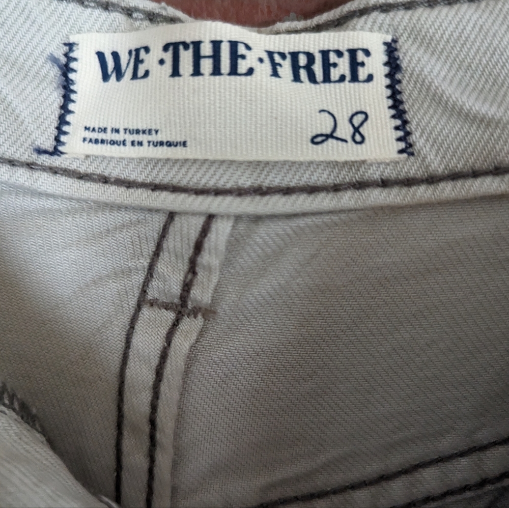 NWT- WE THE FREE- OLD WEST SLOUCHY JEAN SZ. 28 - Picture 5 of 12